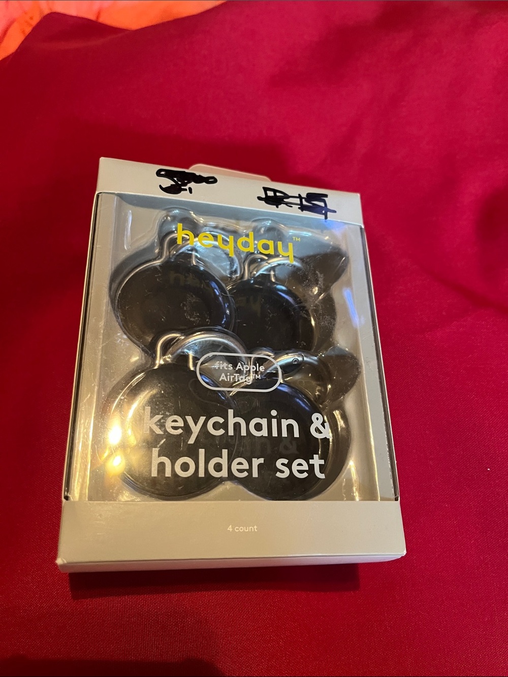 heyday Black Keychain & Holder Set for AirTag (4-Pack)